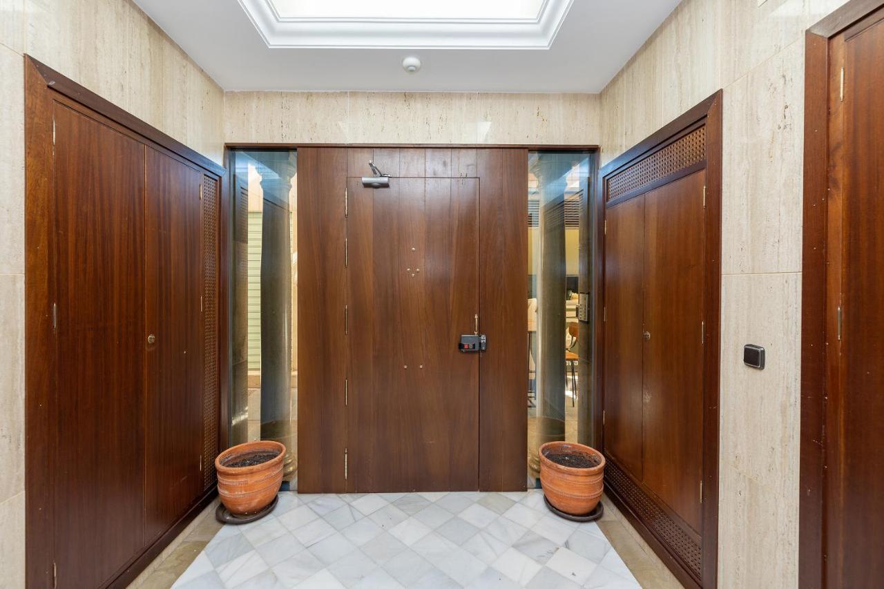 Dreaming Bib Rambla - Free Parking Apartment Granada Ngoại thất bức ảnh